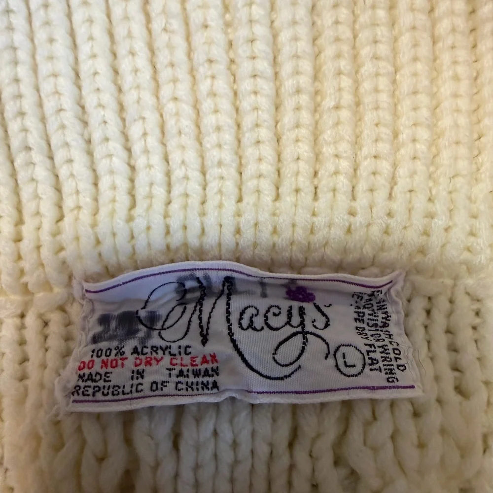 Vintage Macy's Ivory Cable Knit Cardigan Sweater grandma core - Picture 5 of 9